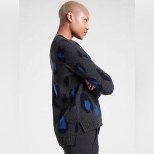 Athleta women’s sweater